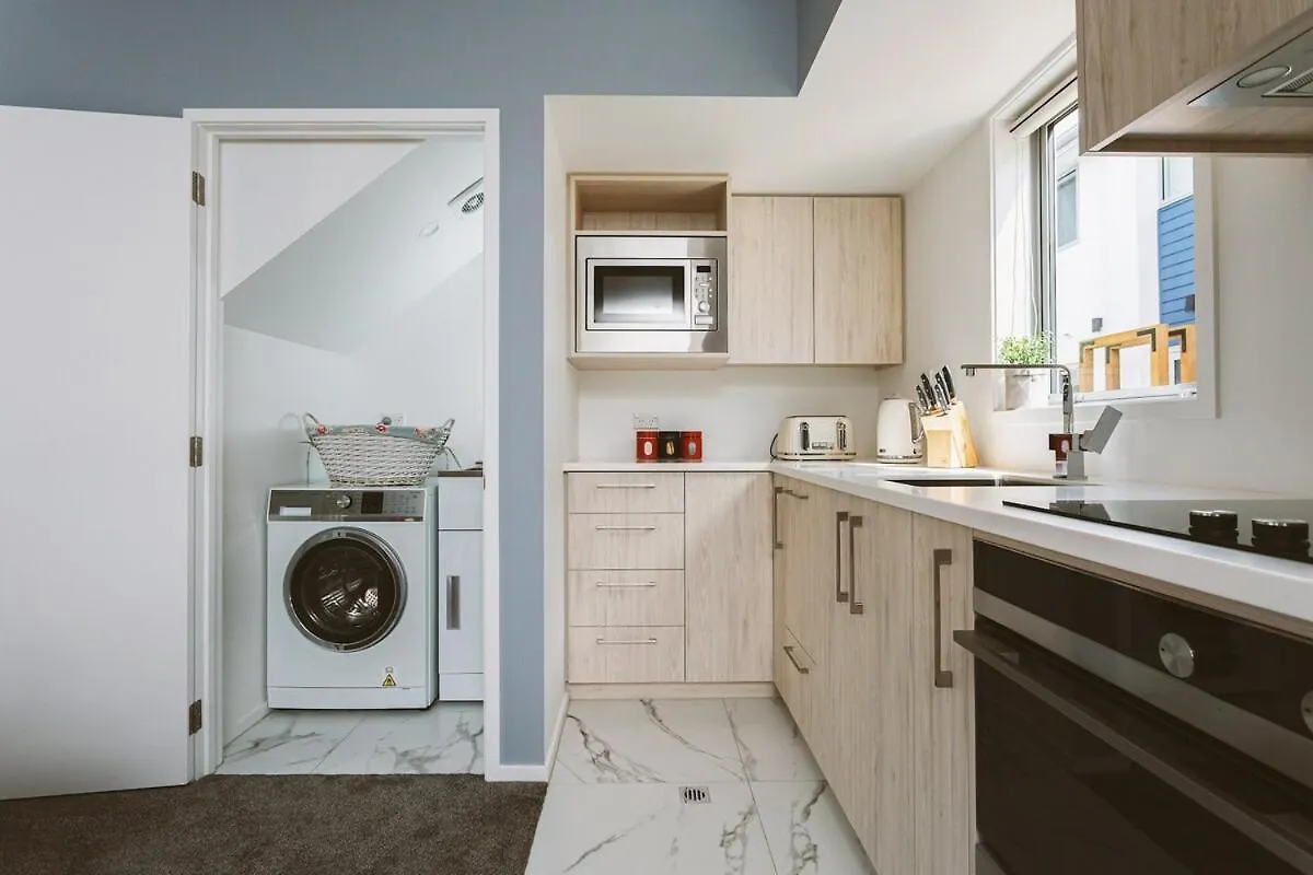 Stylish Central City Townhouse Near Top Attractions Christchurch New Zealand
